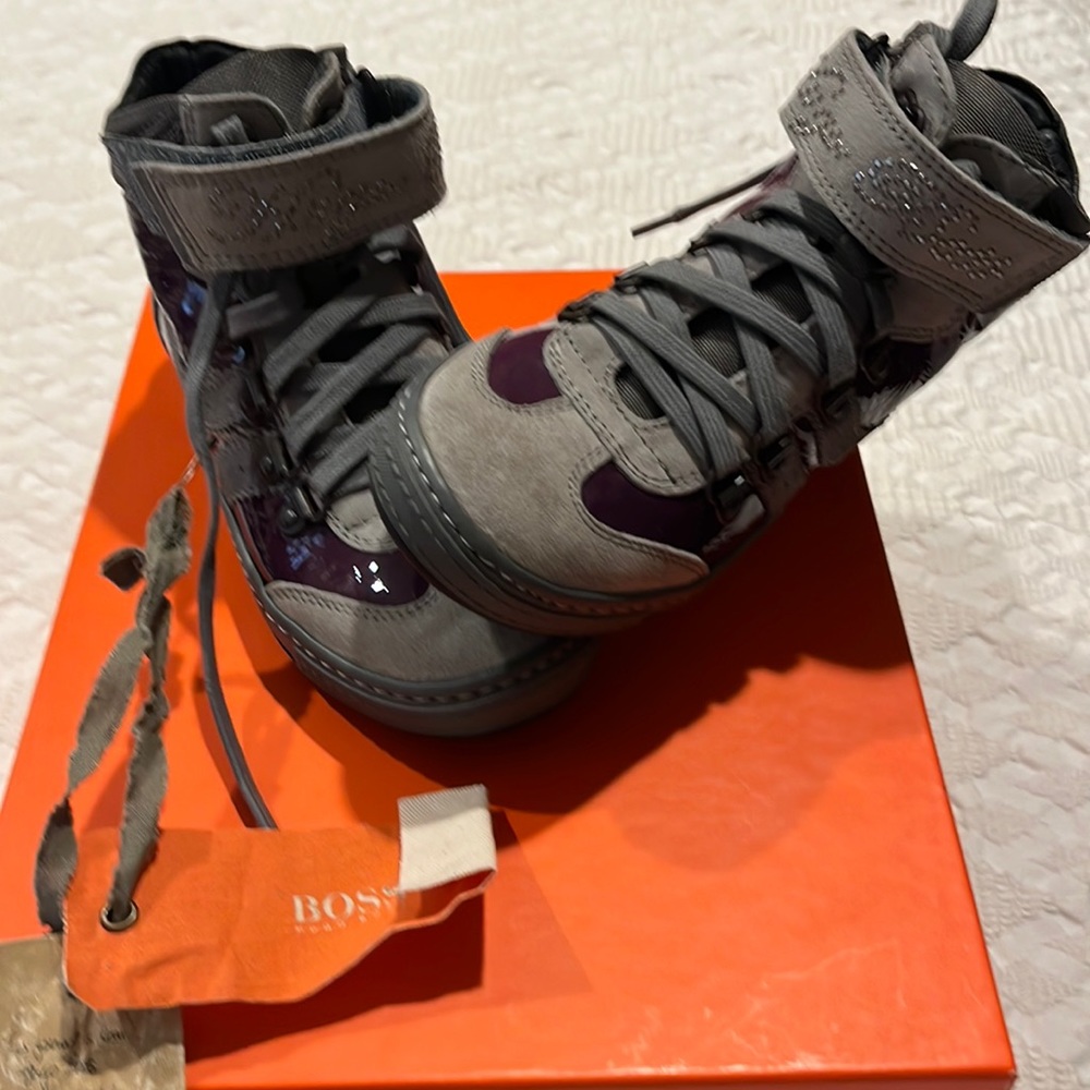 Hugo boss girls shoes size 30 EU